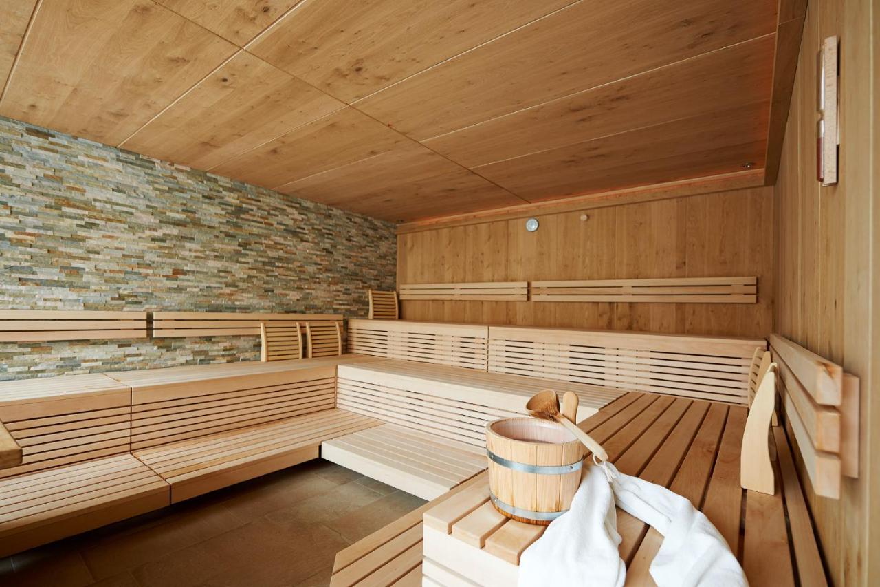 Apres Post Hotel Stuben am Arlberg Eksteriør billede