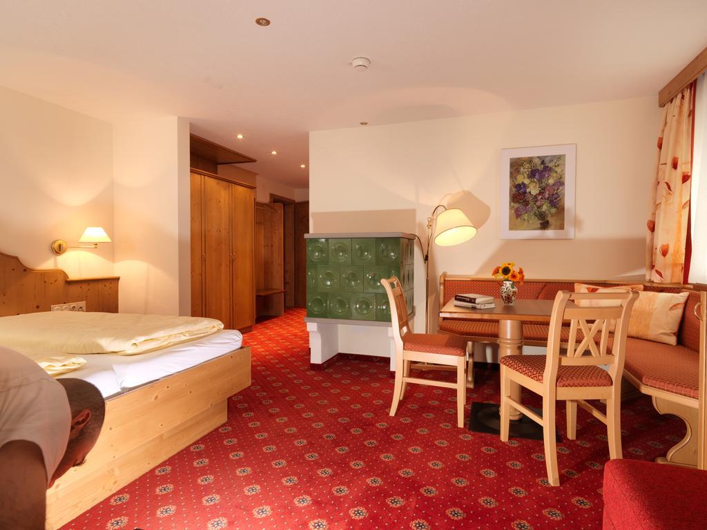 Apres Post Hotel Stuben am Arlberg Eksteriør billede